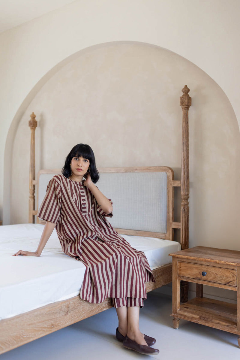 Omi Kurta Set of 2 - Maroon meadow