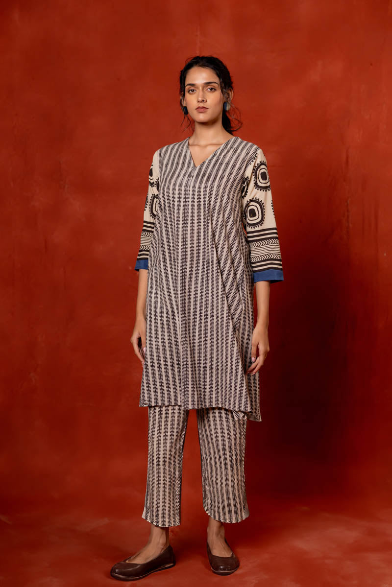 Set of 2 - Kurta & Pants - Asa 16