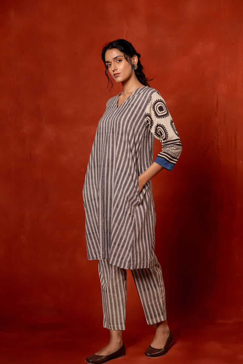Set of 2 - Kurta & Pants - Asa 16