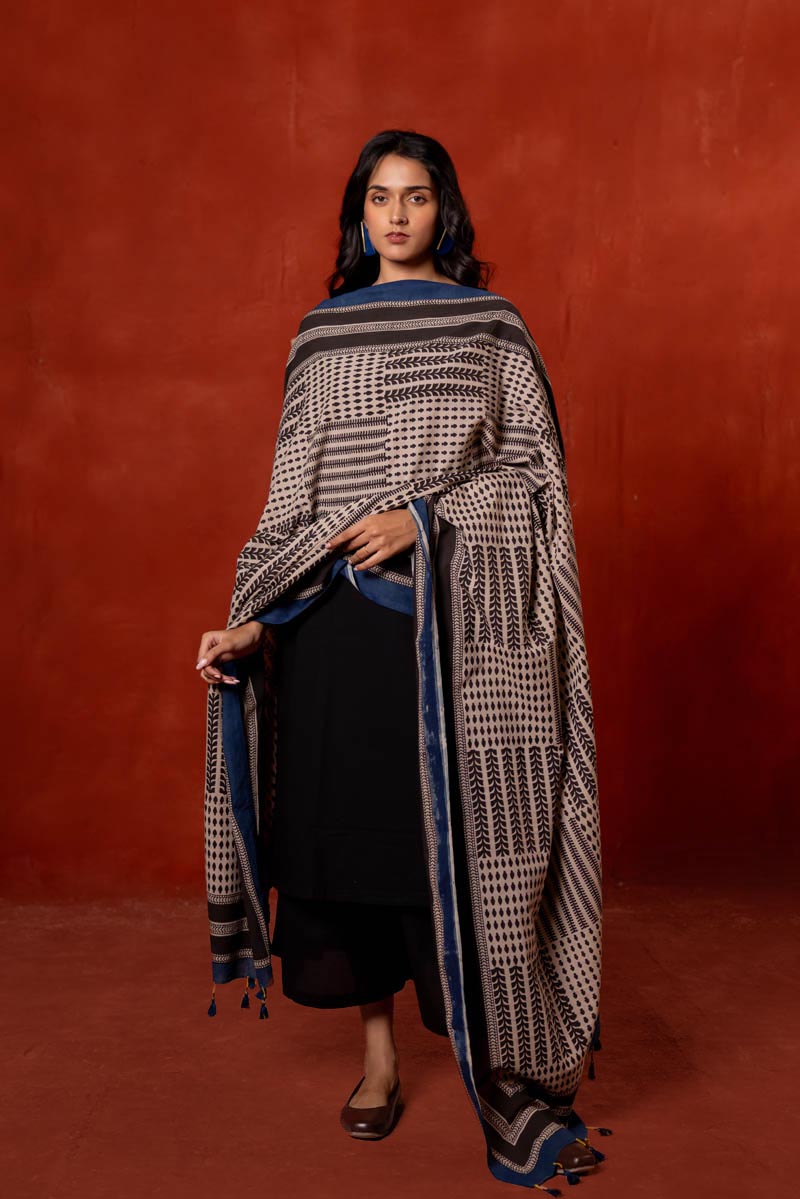 Cotton Dupatta - Mio