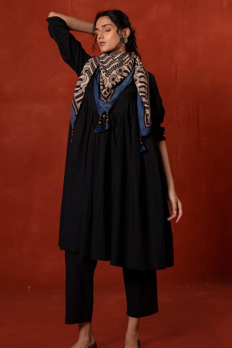 Set of 3 - Kurta, Pants & Scarf - Asa 02