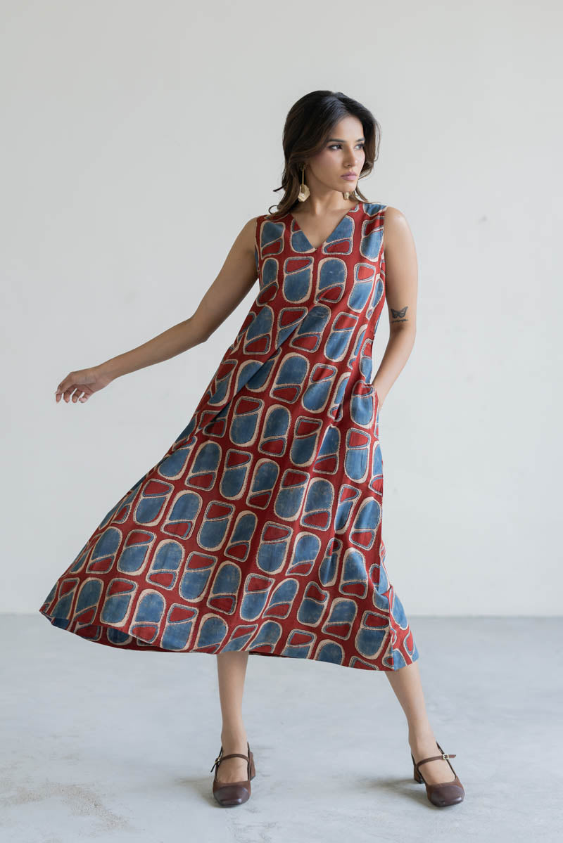 Easy Charm Dress - Kasumi Red