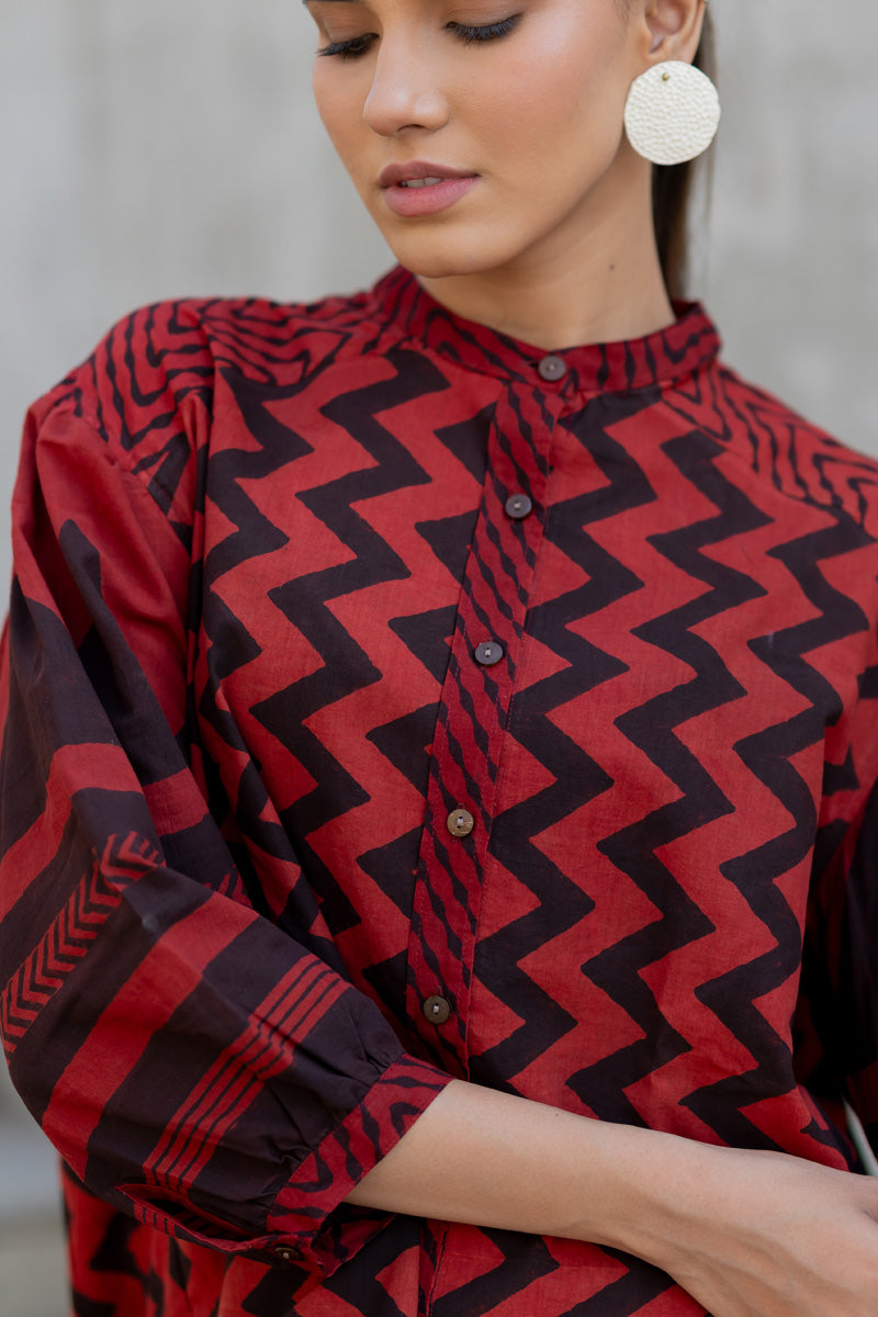 Amlan Top - Chevrons