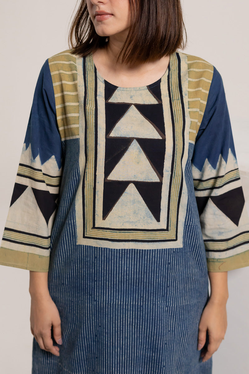 Classic Kurta - Pyramid Yoke