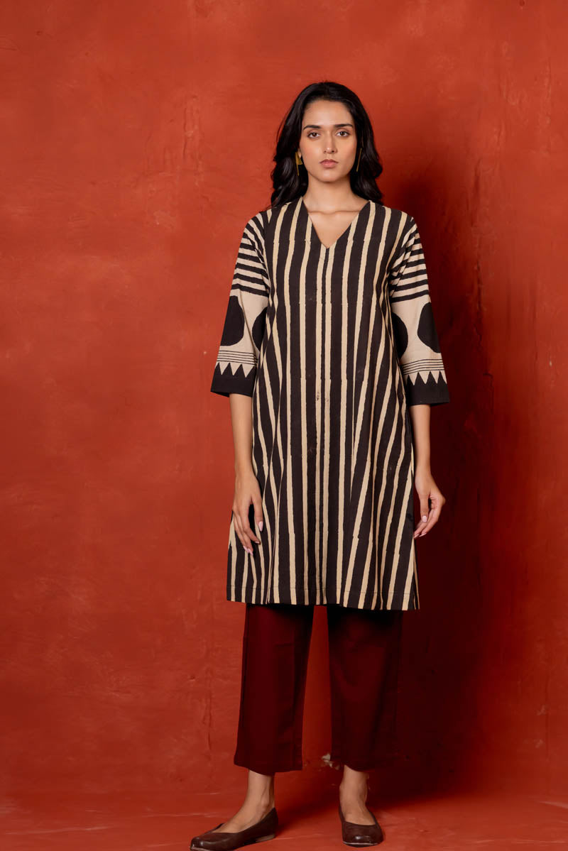 V Neck A Line Kurta - Aheli