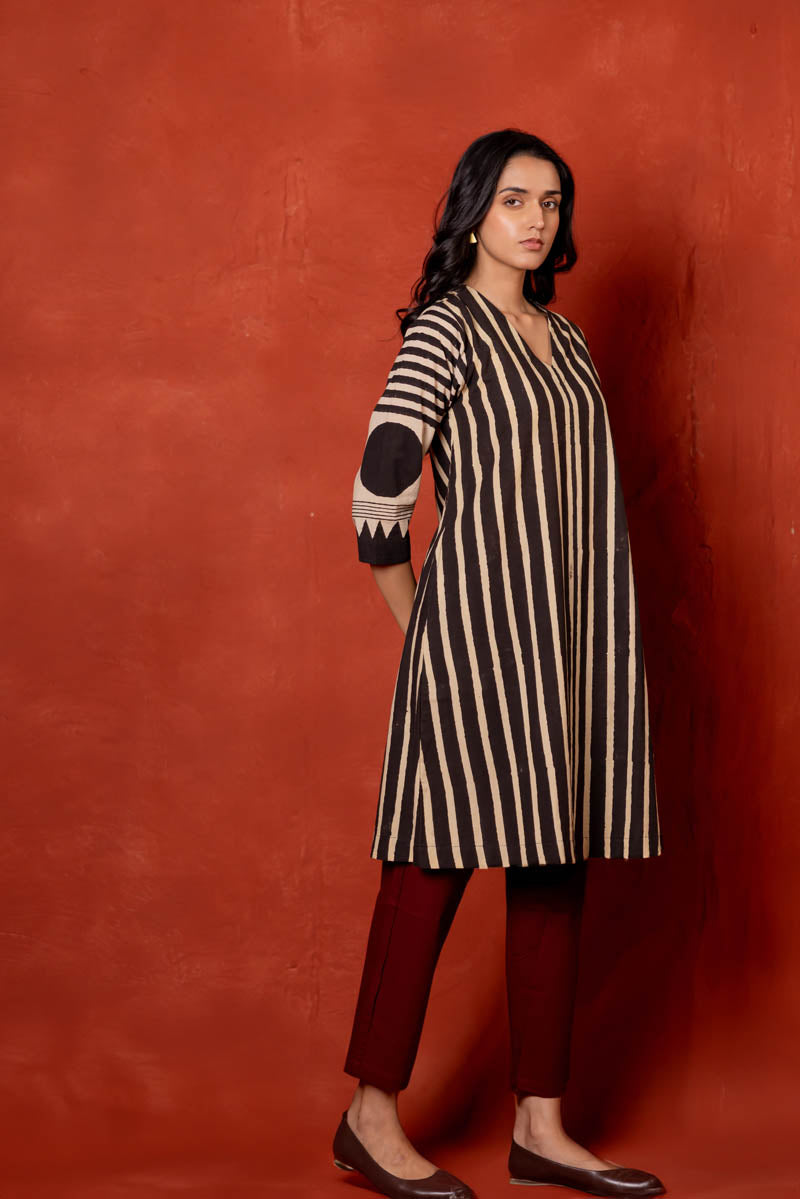 V Neck A Line Kurta - Aheli