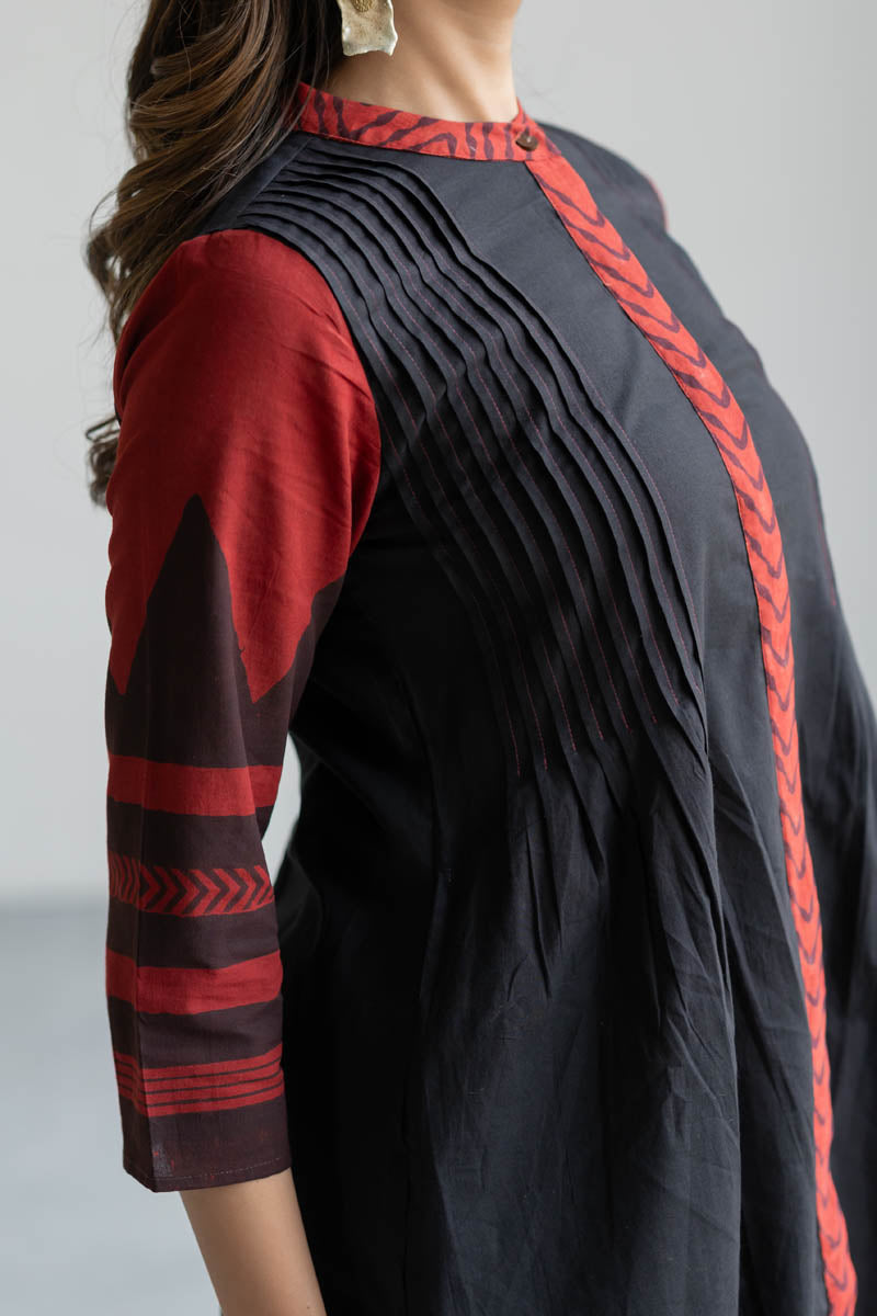 Pintuck Kurta - Neer