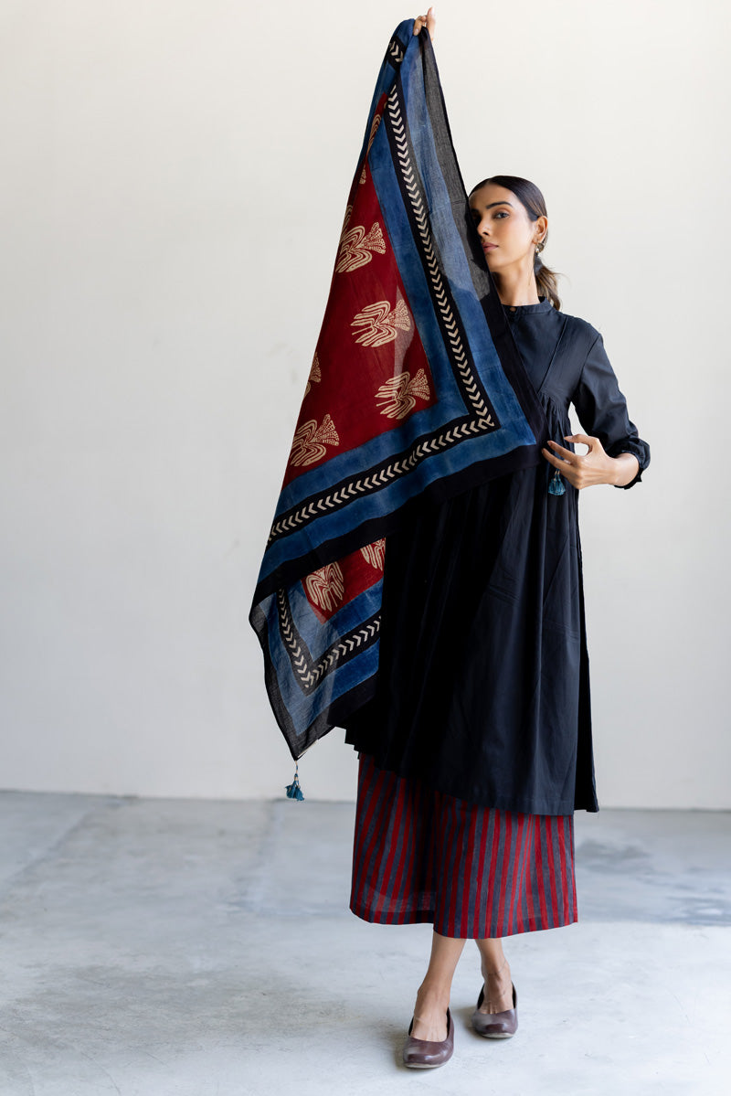 Set of 3 - Kurta, Culottes & Scarf - Nira 09