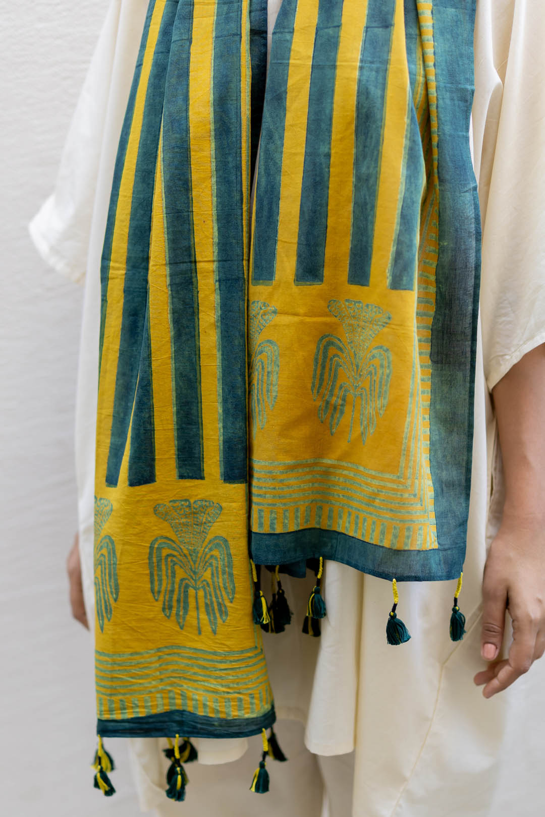 Cotton Stole - Moss leaf 01