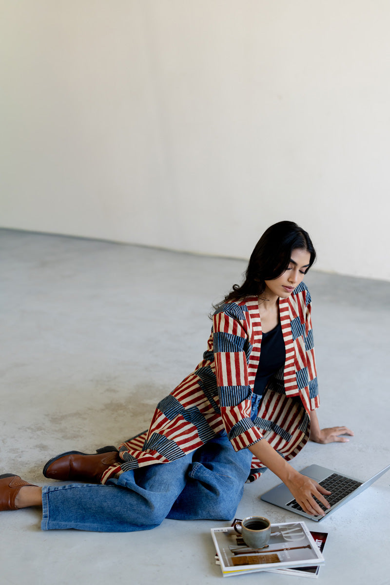 Cropped Collar Overlay - Trace Stripes