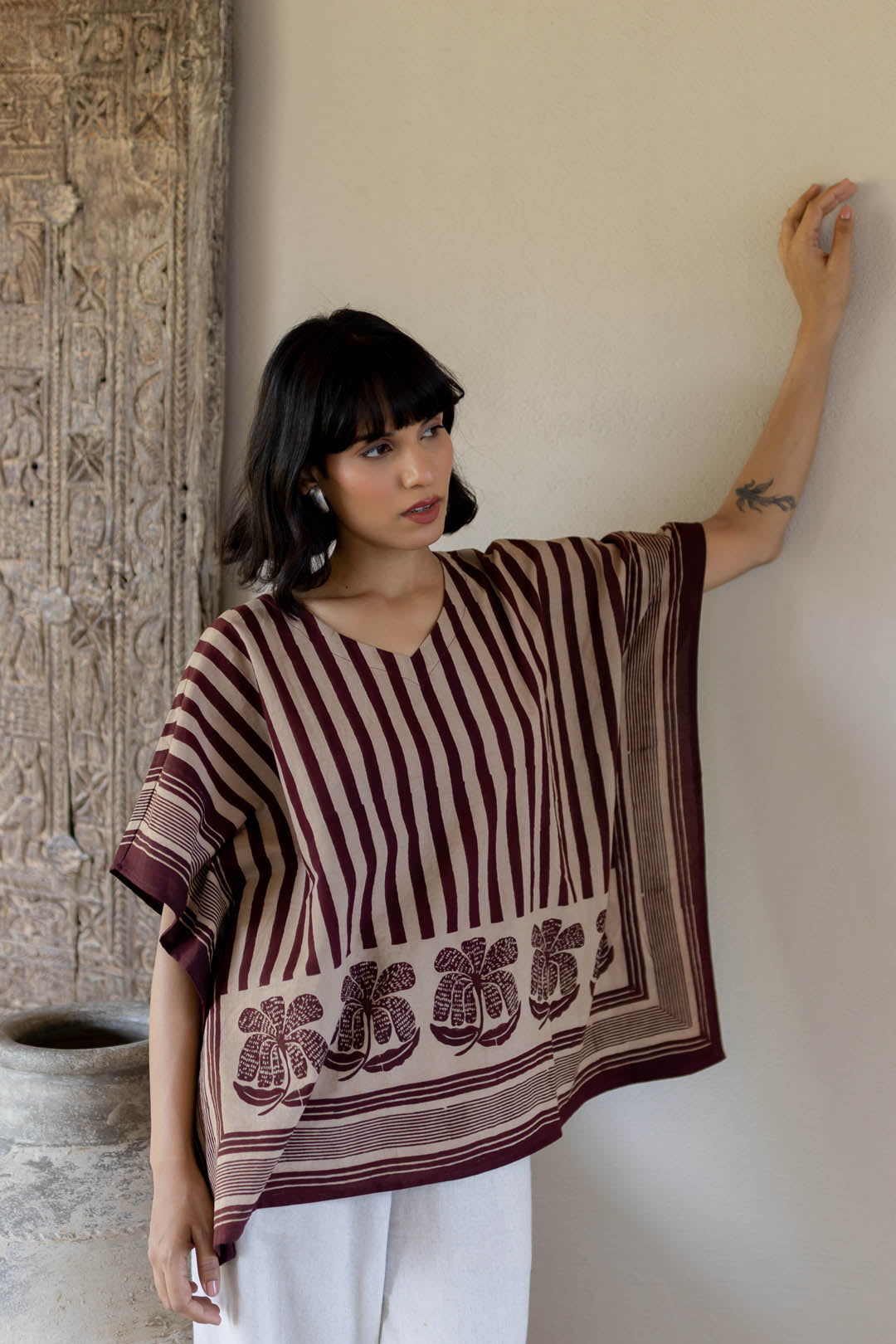 Kaftan Top - Maroon meadow 01