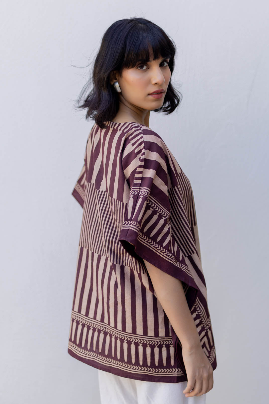 Kaftan Top - Maroon meadow 02