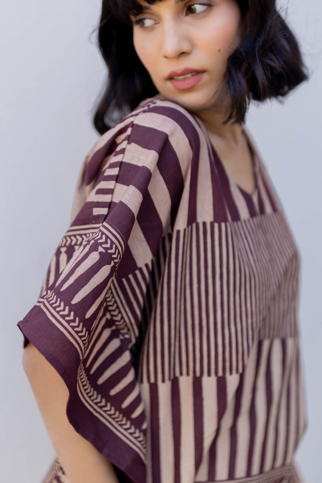 Kaftan Top - Maroon meadow 02