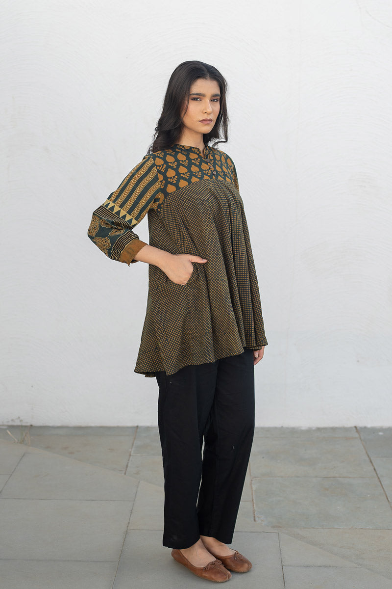 Bias Tunic - Oni Forest Green