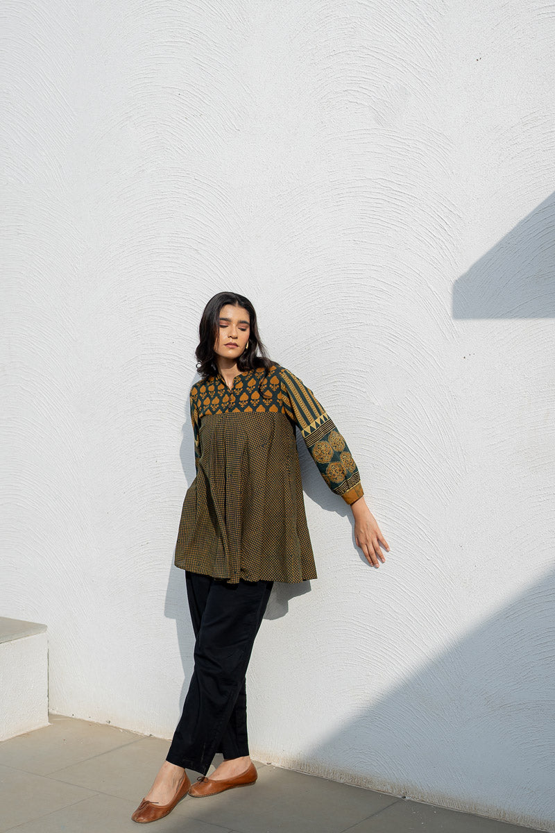 Bias Tunic - Oni Forest Green