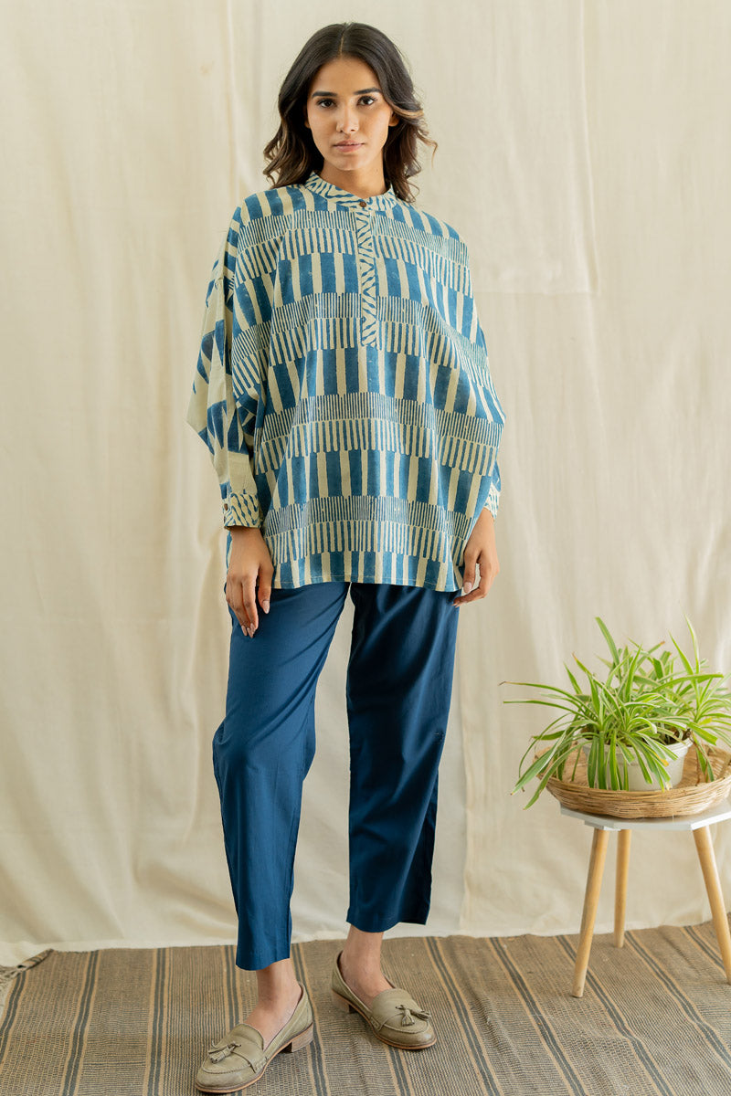 Freesize Antifit Top -Indigo Piano stripes