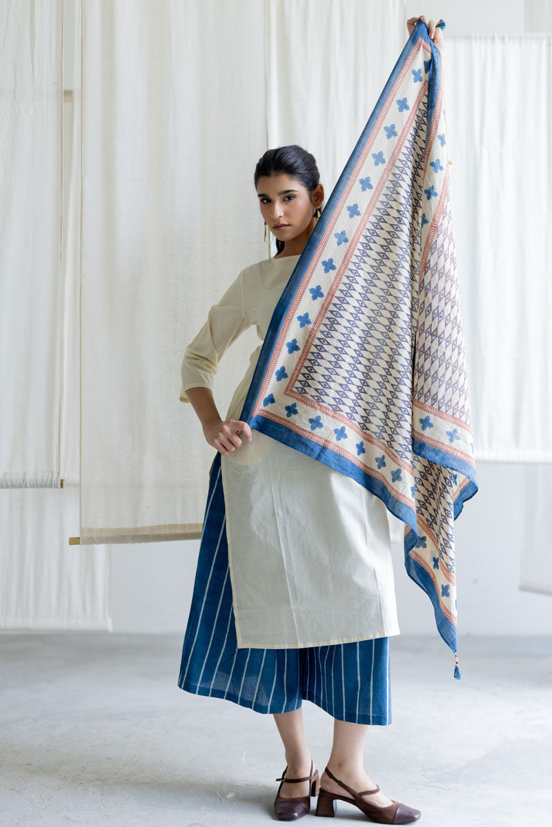 Set of 3 - Kurta, Culottes & Scarf - Mrida 11