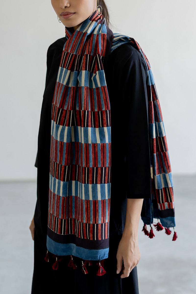 Set of 3 - Kurta, Stole & Pant - Ona 11