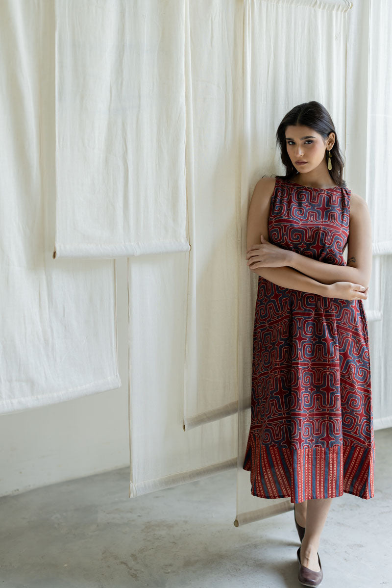Easy Charm Dress - Prithvi Red