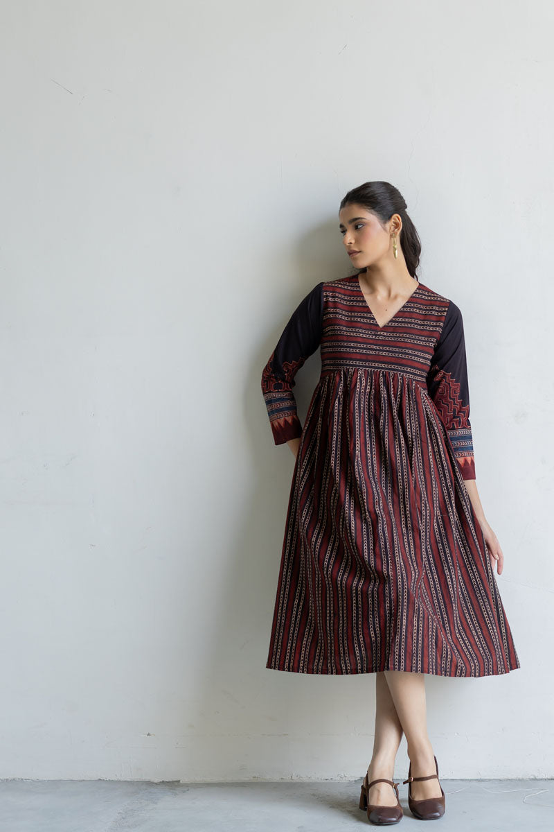 V neck Flared Dress - Veha Black