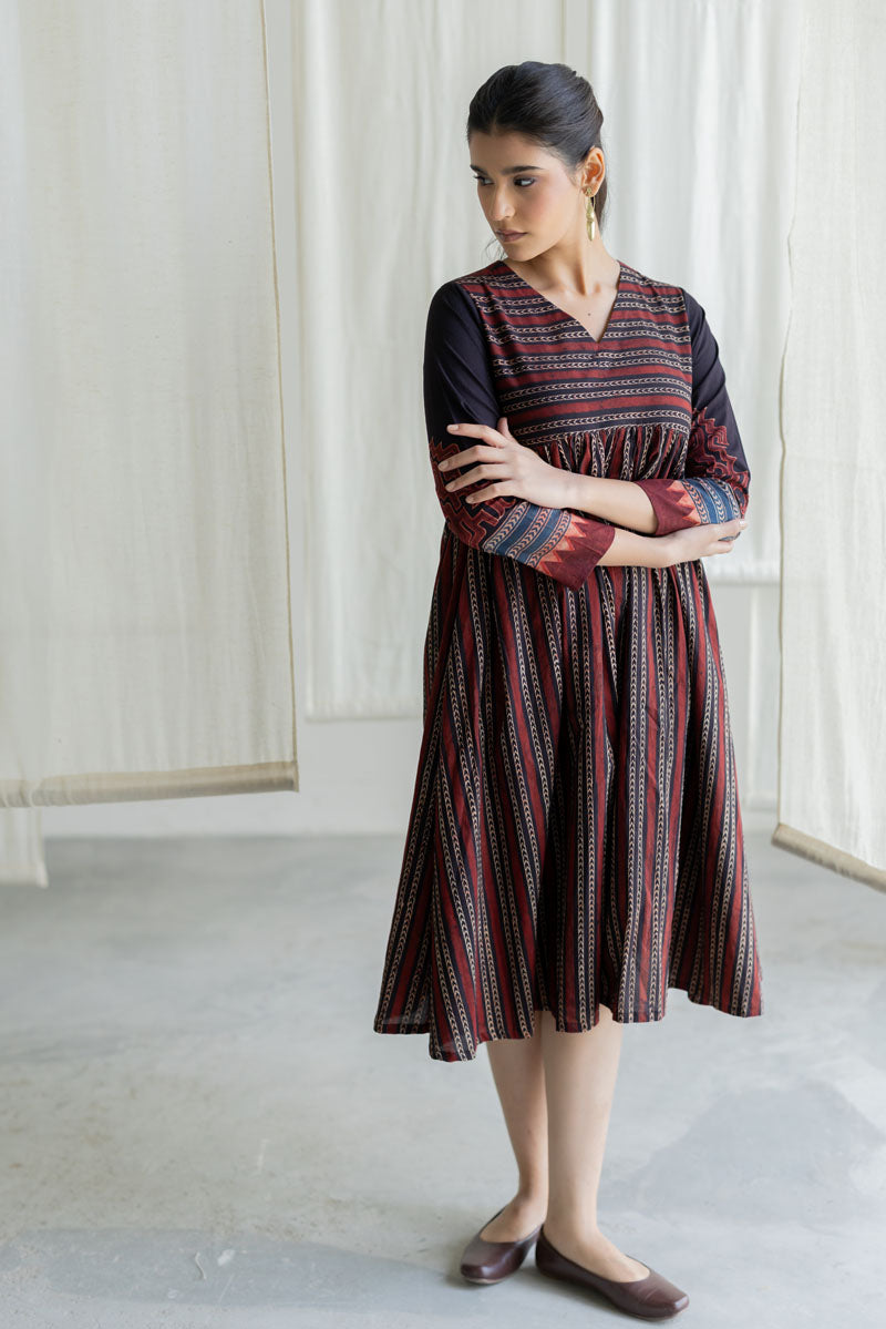 V neck Flared Dress - Veha Black
