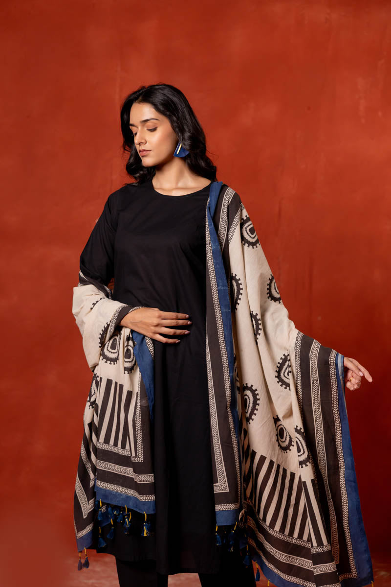 Cotton Dupatta - Yuna