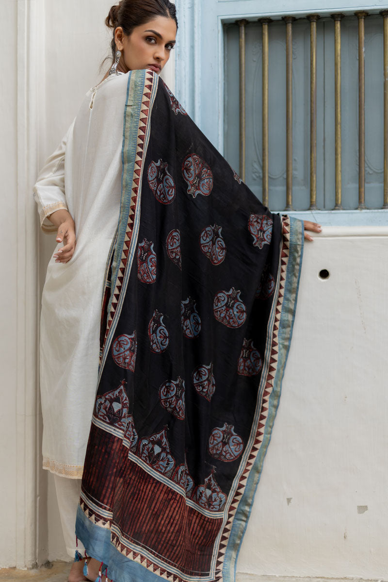 Chanderi Silk Dupatta - Parizaad