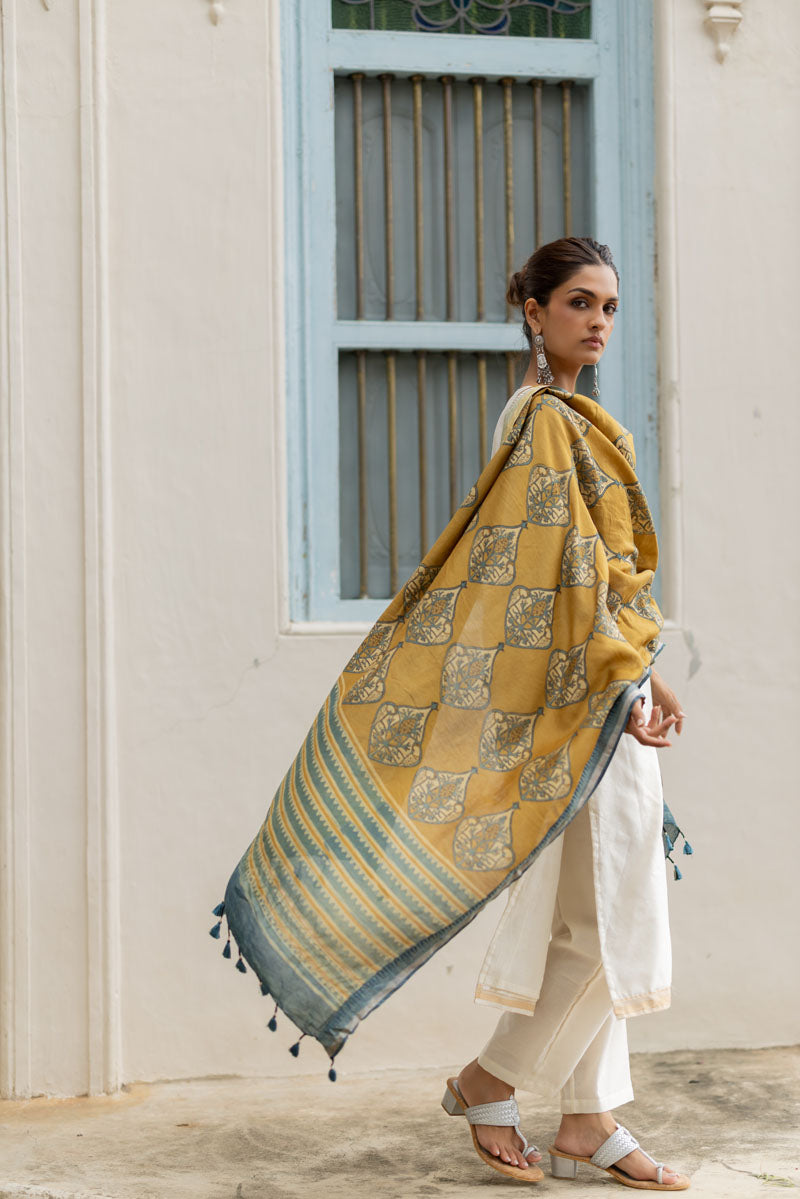 Chanderi Silk Dupatta - Gulnaar