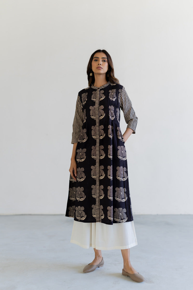 Pintuck Kurta - Tira Black