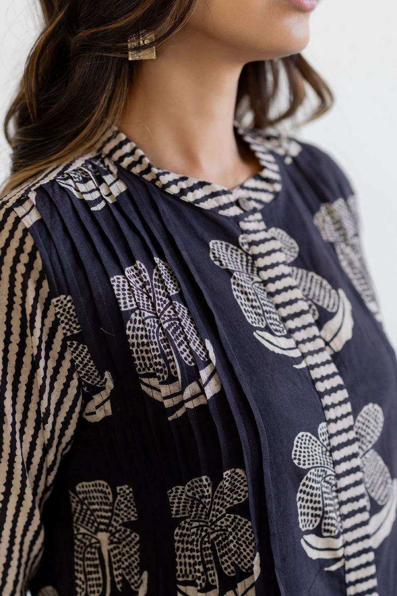 Pintuck Kurta - Tira Black