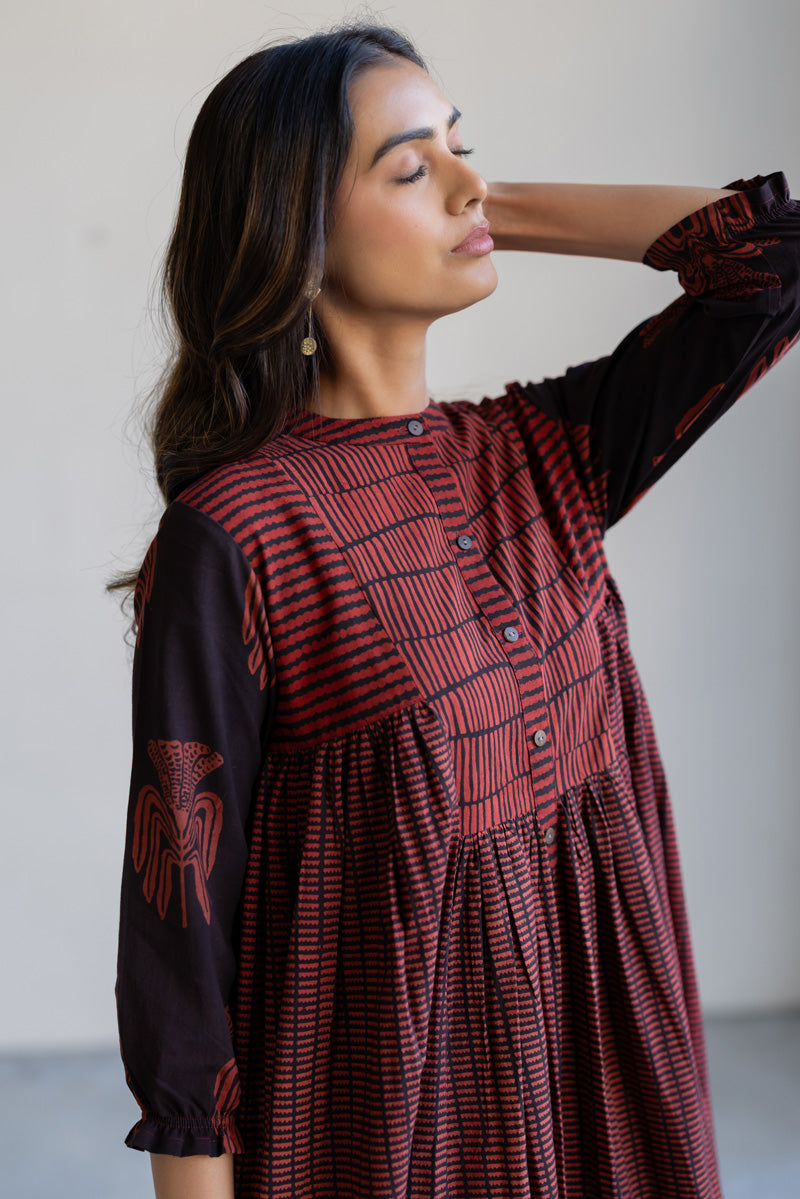 Amra Side Pleat Kurta - Yana