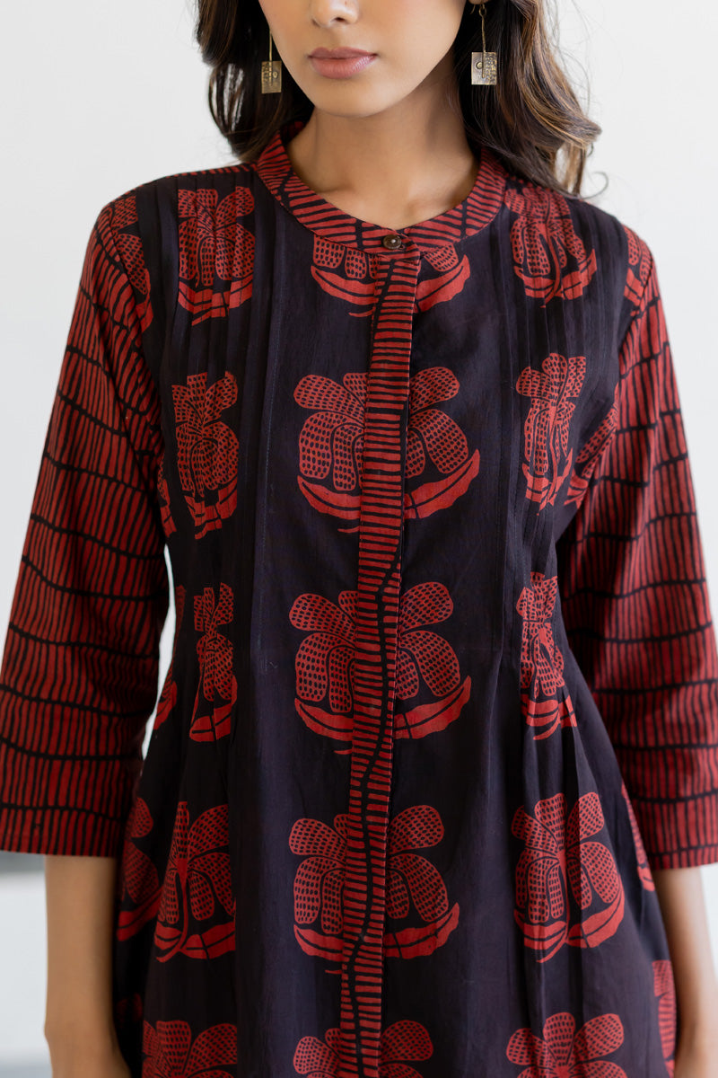 Pintuck Kurta - Tira