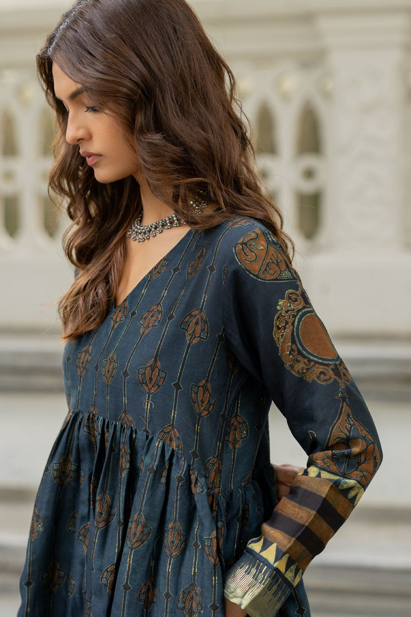 Chanderi Silk V Neck Flared Kurta Set of 2 - Maliha