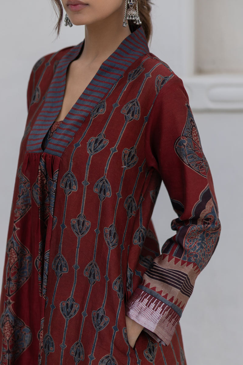 Chanderi Silk Aru Kurta Set of 2 - Gulnaar