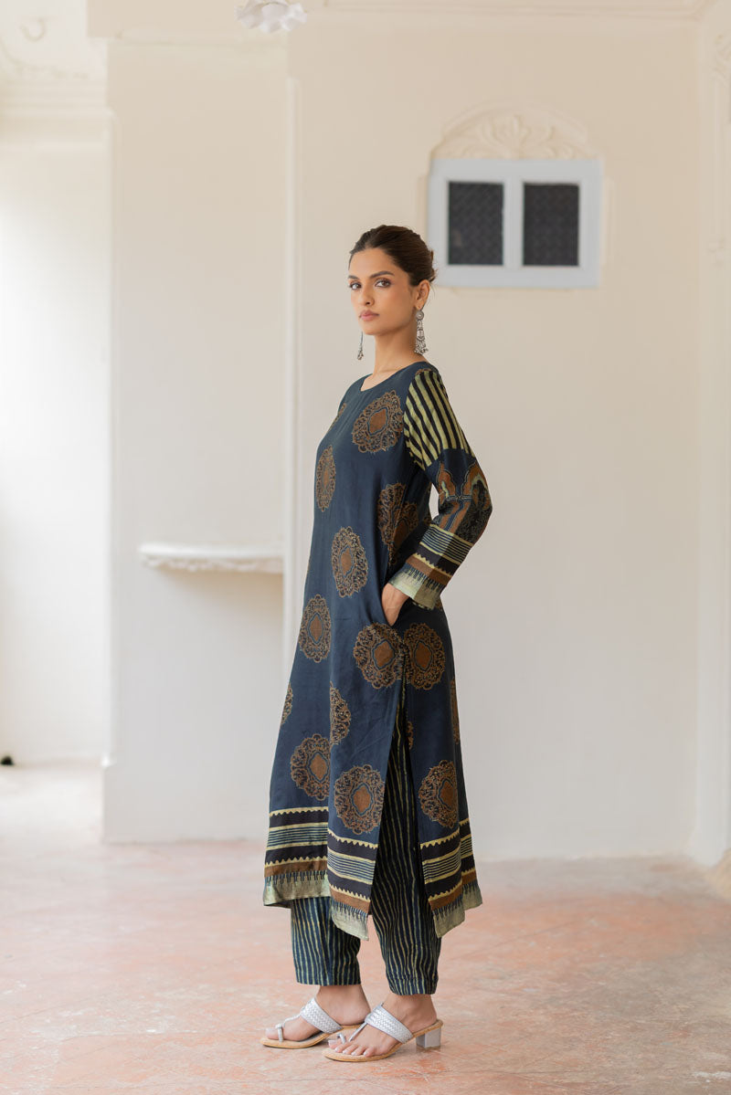 Chanderi Silk Classic Kurta Set of 2 - Mahnoor