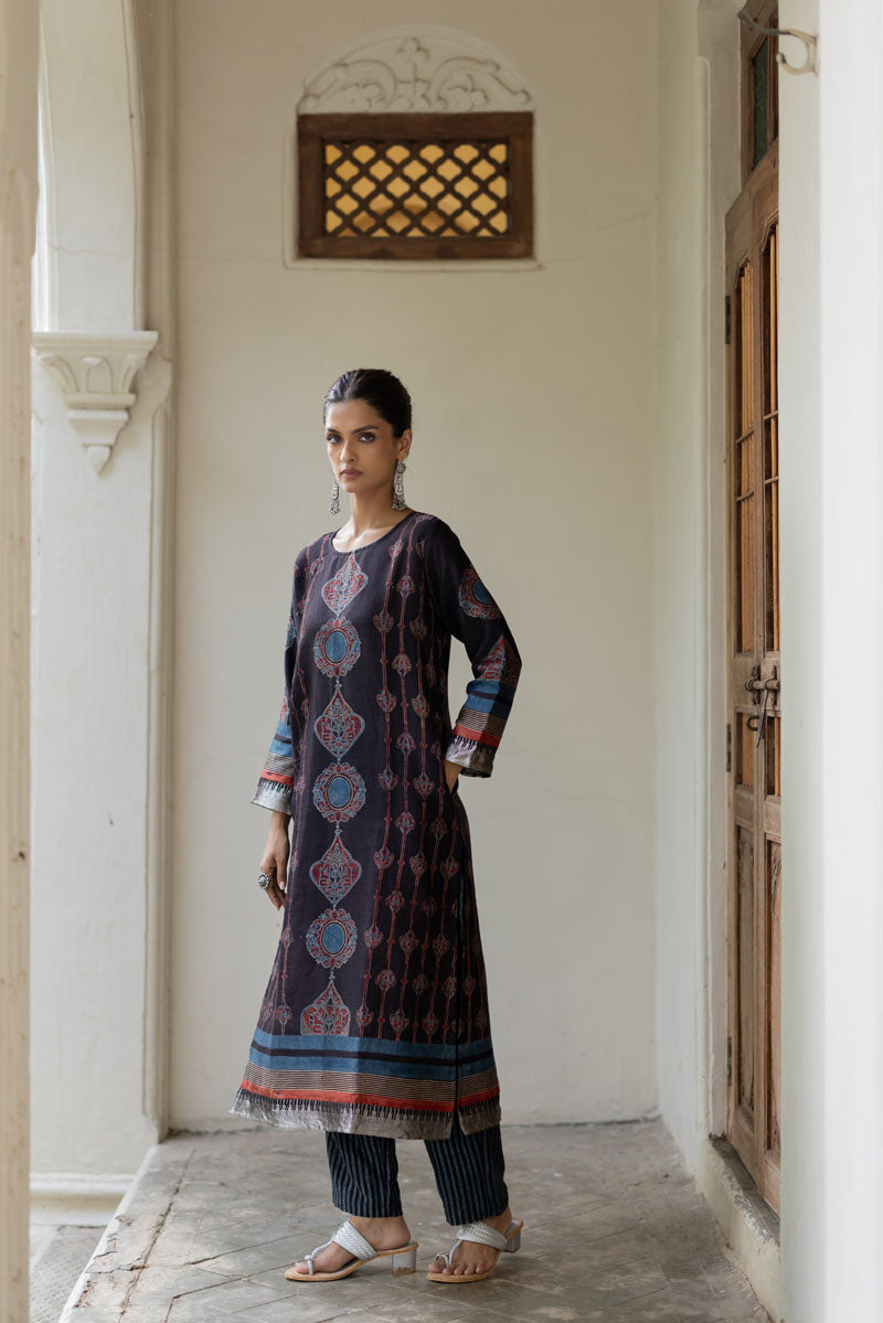 Chanderi Silk Kurta Set of 3 - Ruman Bagh 05