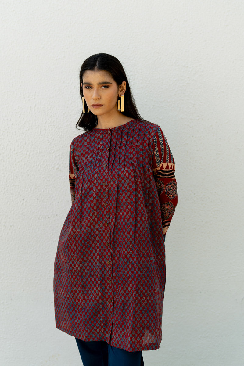 Short Pintuck Kurta - Oni Red