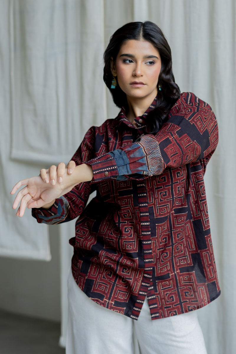Go-to-shirt - Avani Black