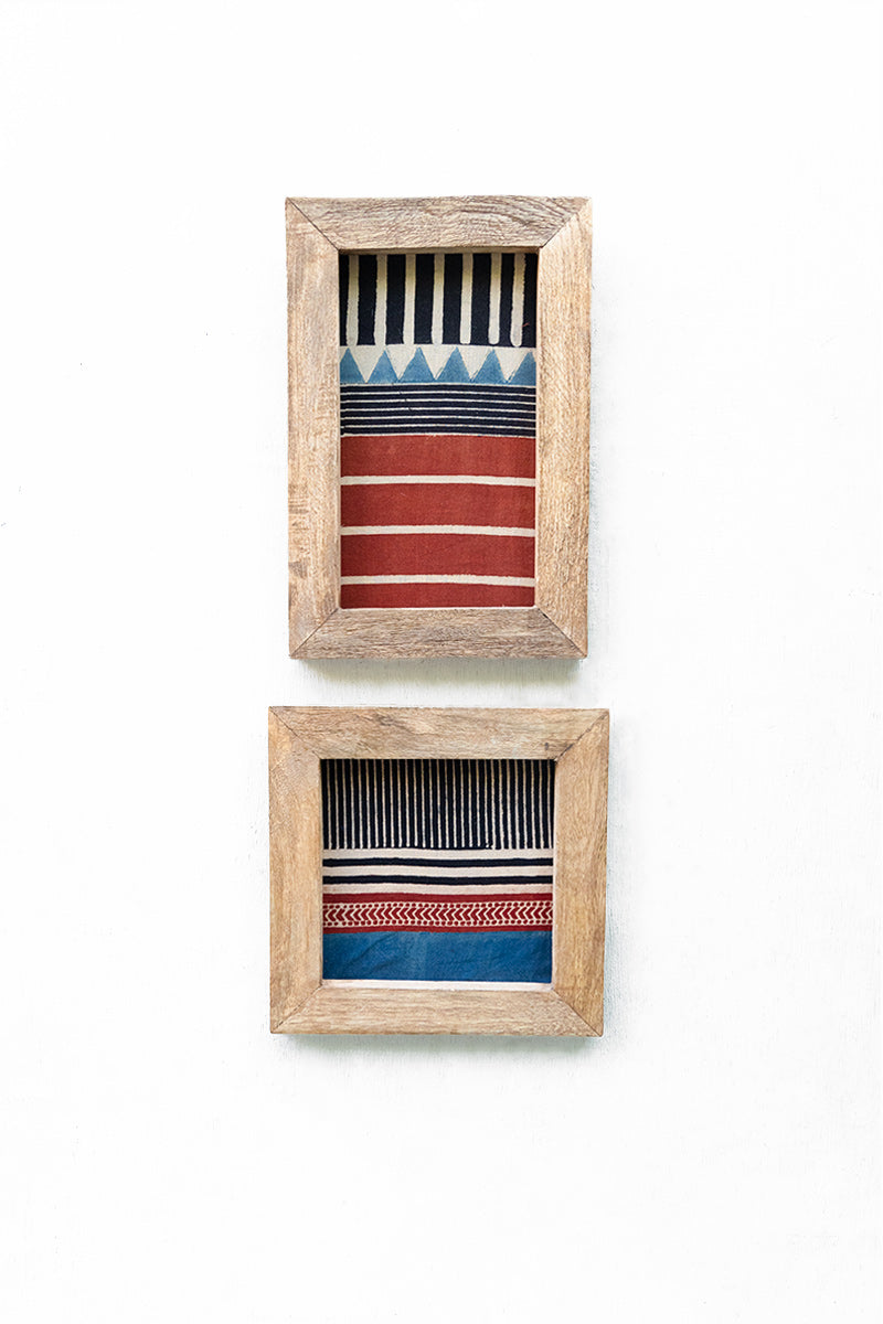 Set of 2 Wooden Frames - 09