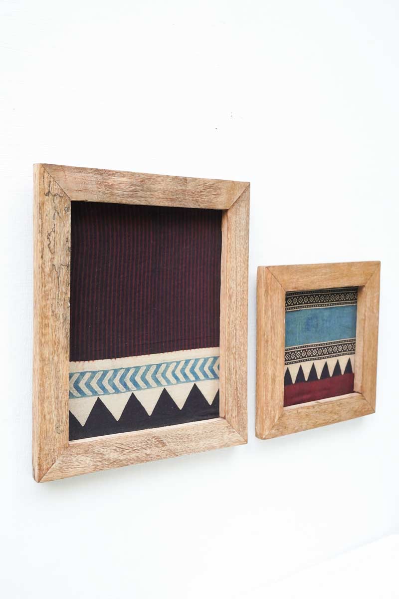 Set of 2 Wooden Frames - 08