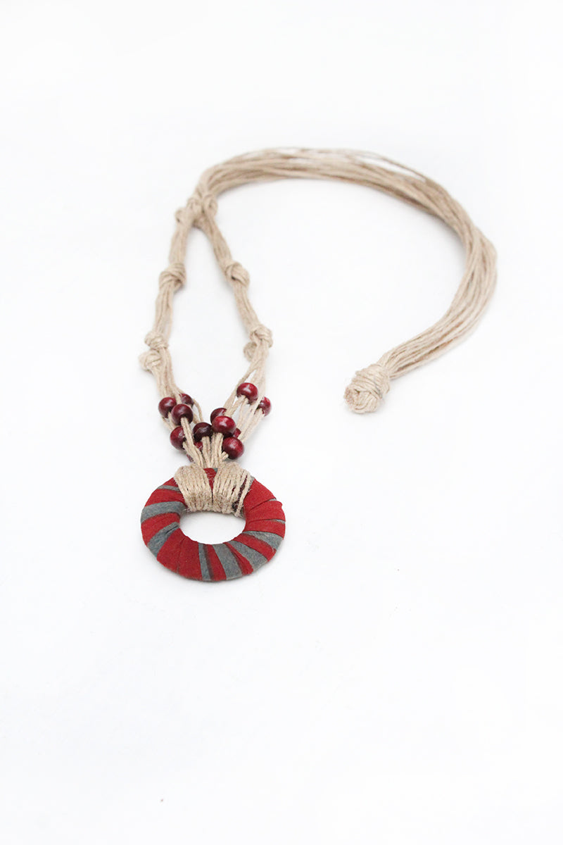 Pendant Necklace – Earthy Red
