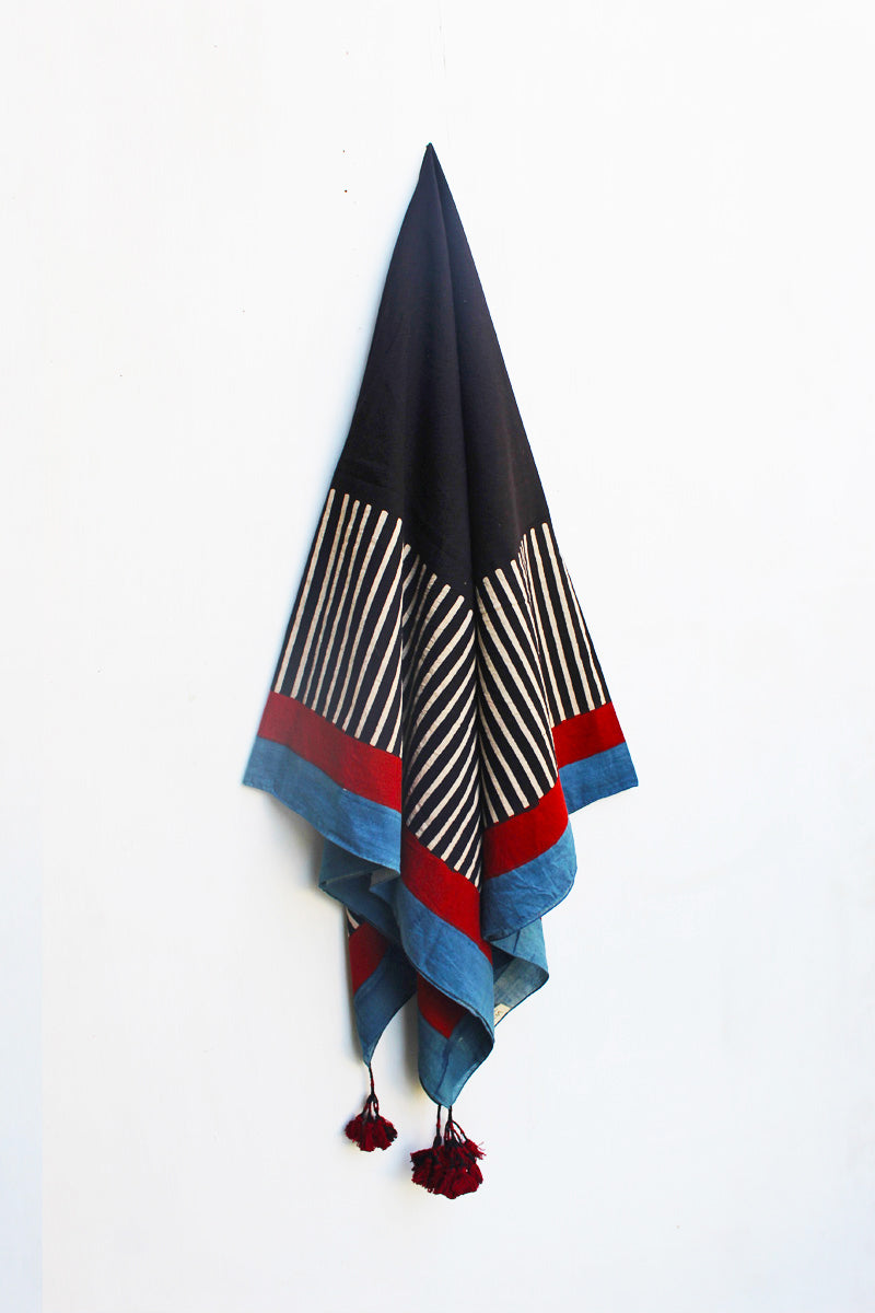 Cotton Scarf – Black solid with stripes